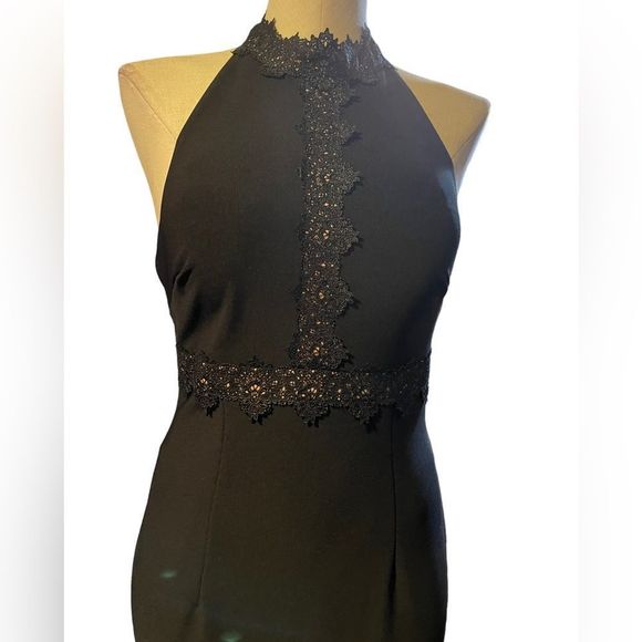 White House Black Market Lace Detail Halter Gown size 4 NWOT - Picture 3 of 12